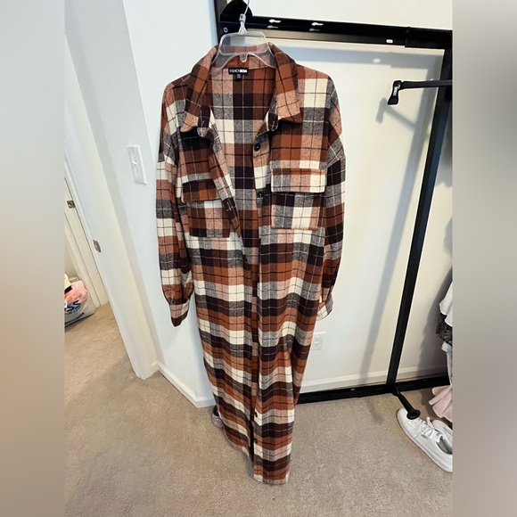 fashion Nova Plaid Shacket - Picture 2 of 9